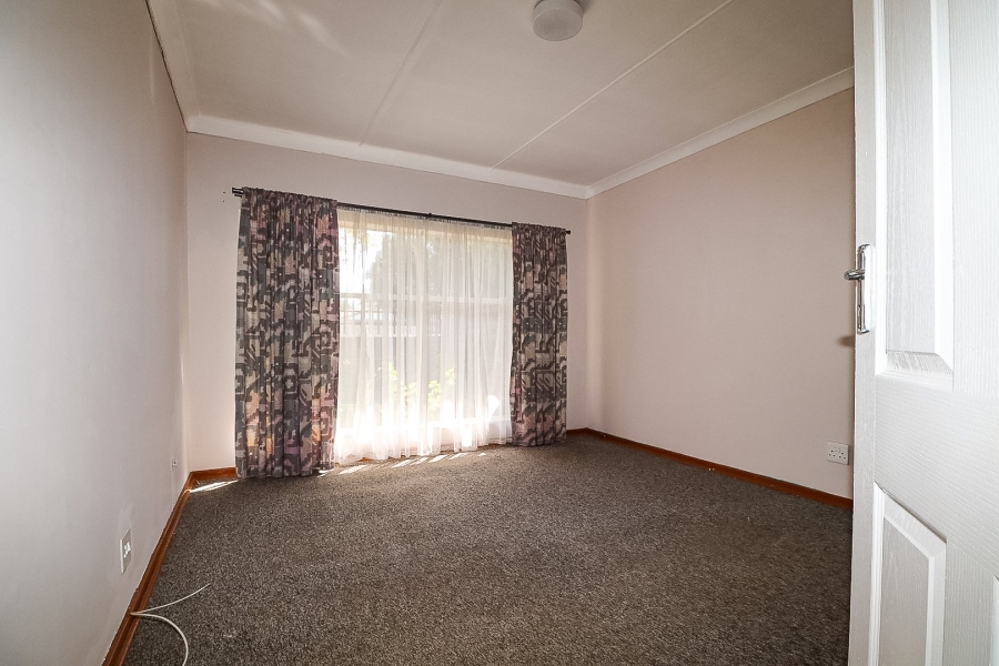 2 Bedroom Property for Sale in Songloed North West